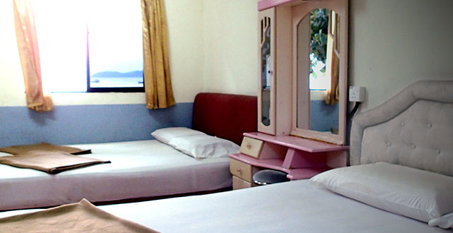 Salang Mutiara Resort Beach Front Cabin