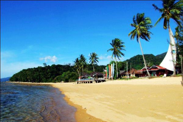 Paya Beach Resort Beach