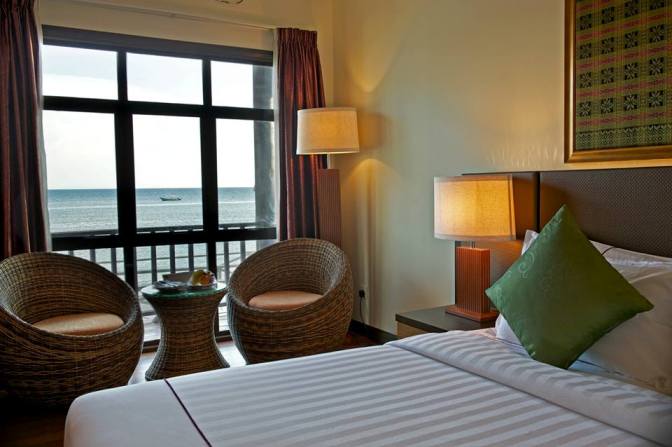 Tunamaya Beach & Spa Resort Room Interior