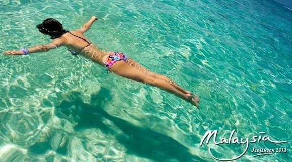 Snorkeling-in-Tioman-Coral-Island