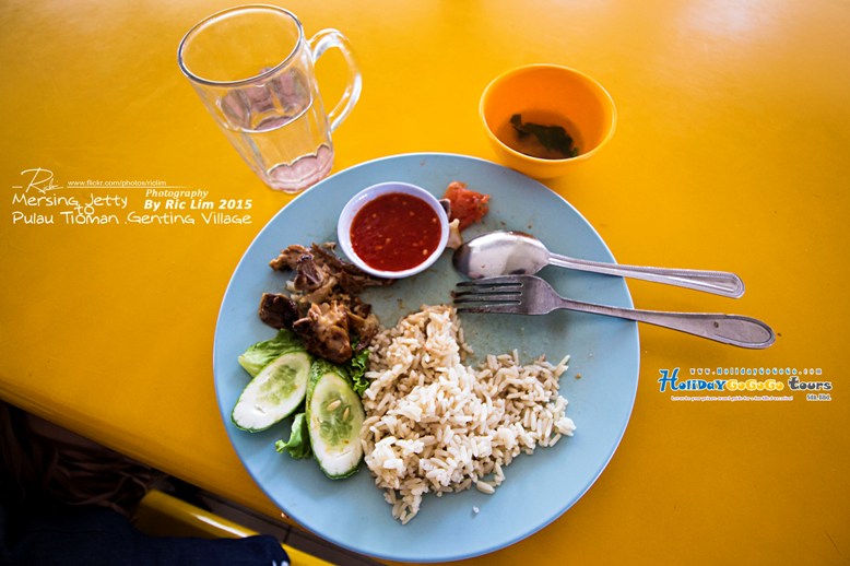 Chicken Rice in Mersing Jetty Food Stall