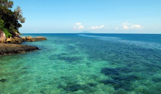 Minang Cove Resort sea side